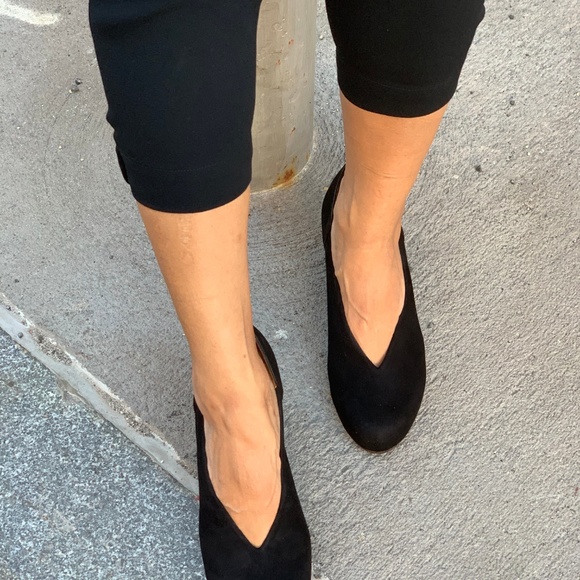 COPY - Chie Mihara Modern Black Suede slip on - Picture 5 of 5
